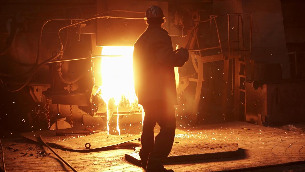 Utknęliśmy w pułapce niskich ambicji. Oto jak z niej wyjść [OPINIA]