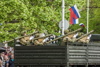 Rosjanie chcą zaostrzyć prawo. Za grabież, dezercję lub poddanie się ma grozić więzienie