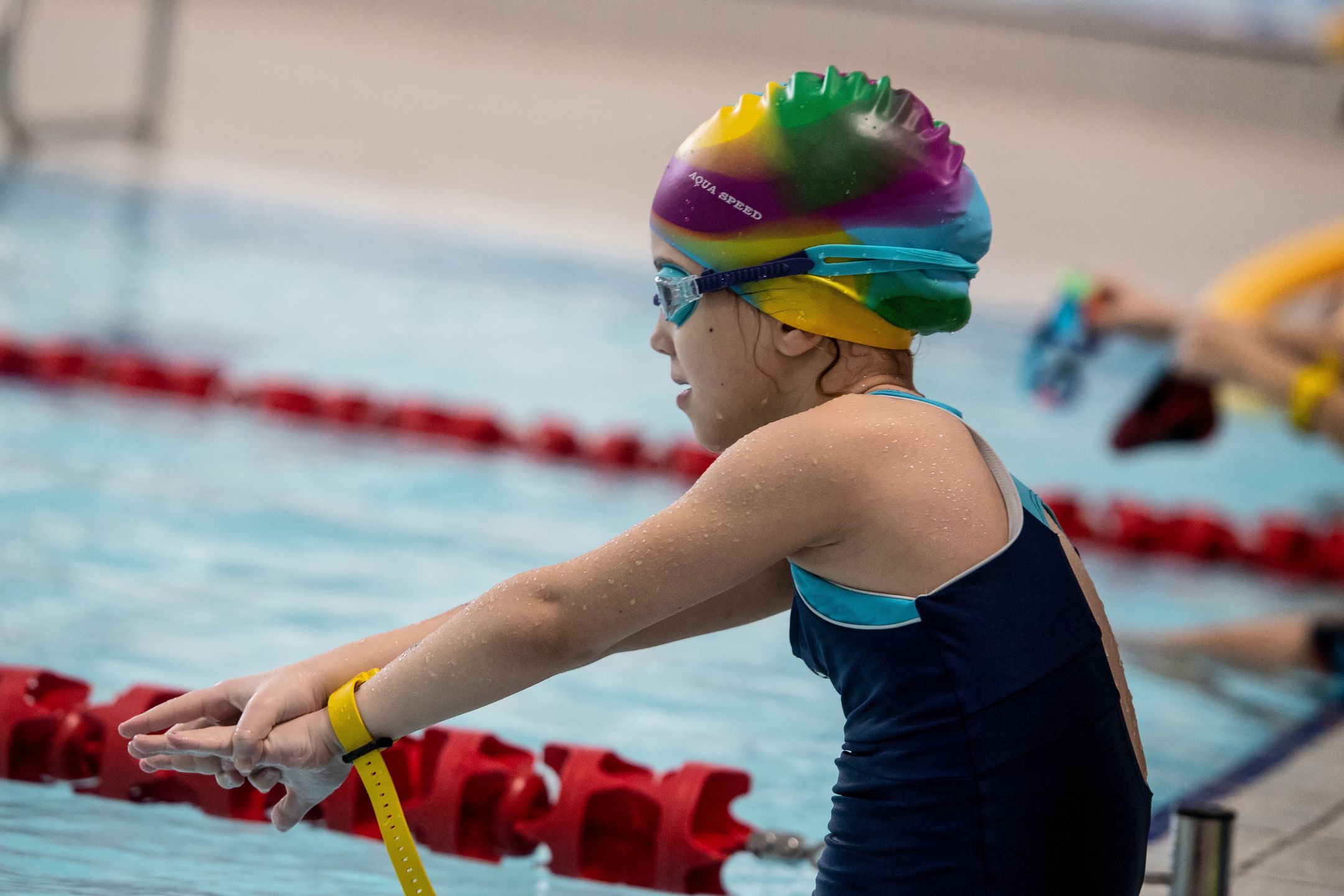 dzieci na basenie
Grzegorz Micha�owski
basen, dzieci, ferie zimowe, nauka p�ywania, p�kolonie, Professional Swimming Academy, woda, zabawa