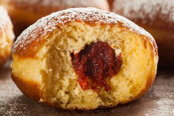 To najlepsza mąka na pączki. Wychodzą mięciutkie i puszyste jak obłoczki