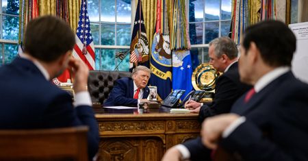 Trump rozmawiał z Putinem. Biały Dom opublikował zdjęcie