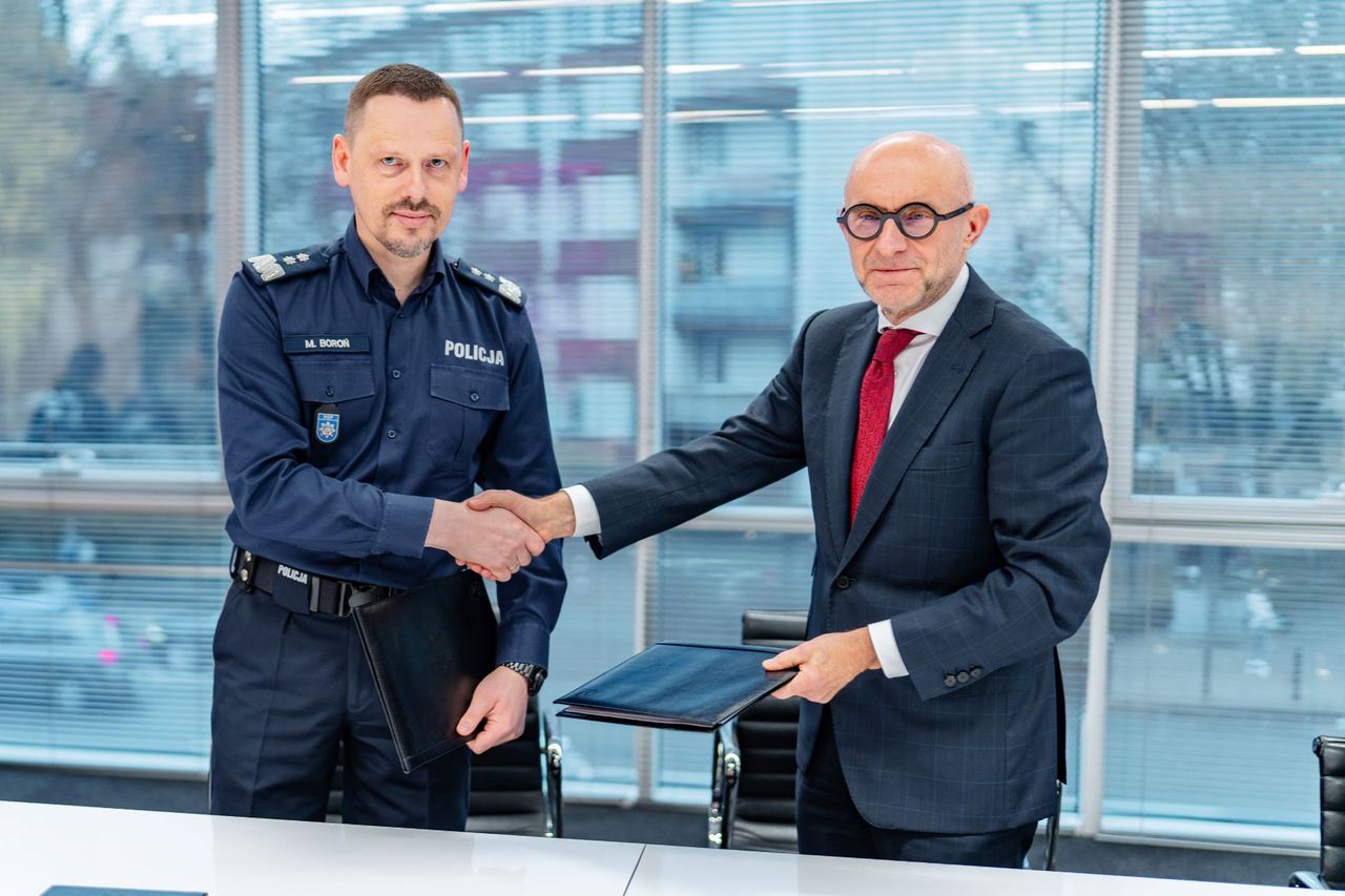 Umowa z Komendą Główną Policji