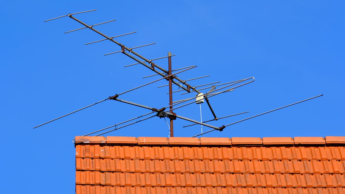 Antena na dachu