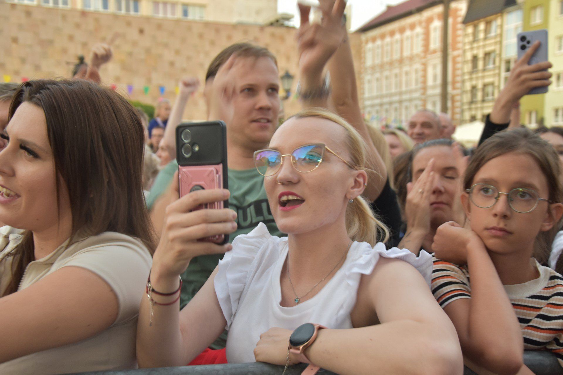 Łobuzy to istniejący od dekady zespół disco polo.