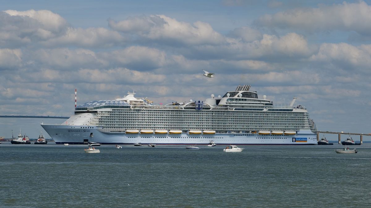 Największy statek na świecie ruszył. Zmieści ponad 9 tys. pasażerów