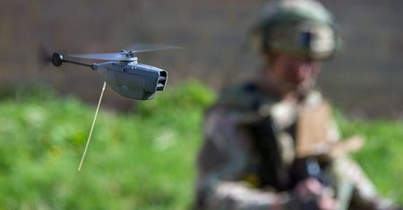Dotrą niemal wszędzie. Ukraina otrzyma miniaturowe drony