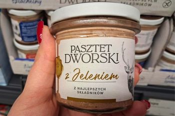 Wypatrzyłam w Lidlu taki pasztet. Po spojrzeniu na skład szybko wrzuciłam go do koszyka