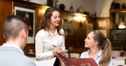 Uważaj, bo zaliczysz wpadkę w restauracji. Wiesz, jak wymówić nazwy tych dań?