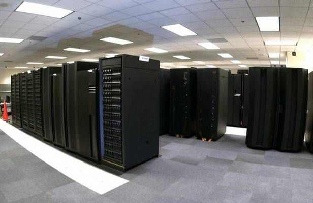 13 mld lat symulacji. Mira, superkomputer IBM-u stworzy swój własny wszechświat 1