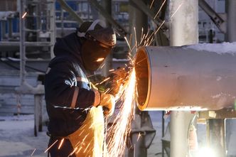 Włochy wstrzymują finansowanie rosyjskiego terminalu Arctic LNG 2