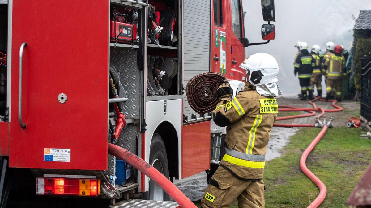 Pijany strażak prowadził wóz.