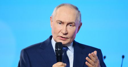 Surowe prawo dla rosyjskich emigrantów. Jest podpis Putina