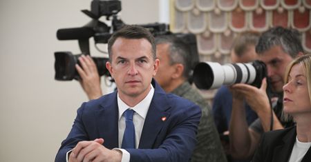 Uderza w Karola Nawrockiego. Szłapka mówi o "dwóch scenariuszach"