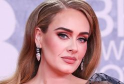 Adele pojawiła się na BRIT Awards. Wokalistka postawiła na klasykę