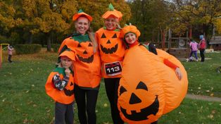 Łódź: Halloween w mieście. Parada, basen grozy, lodowisko i Straszny Cyrk w Manufakturze