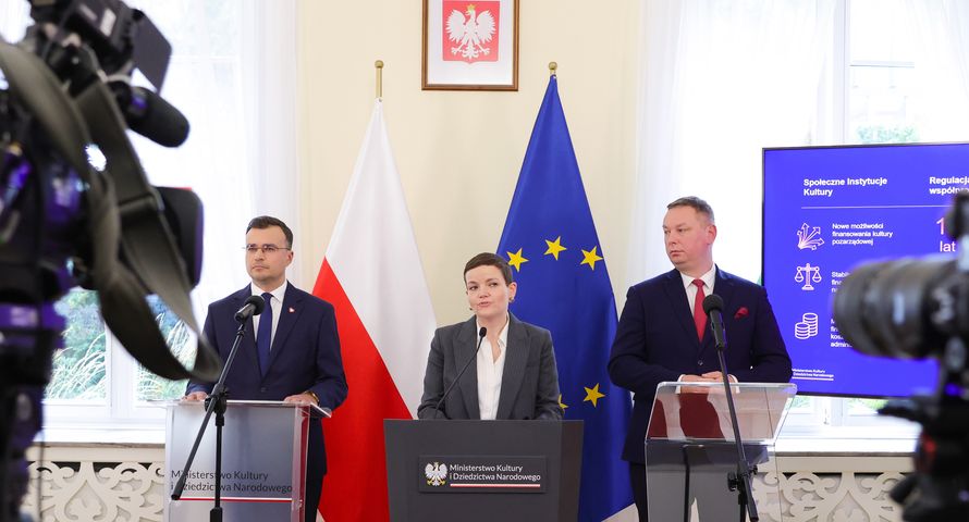 Projekt ustawy o rynku książki gotowy. Cienkowska zapowiada konsultacje