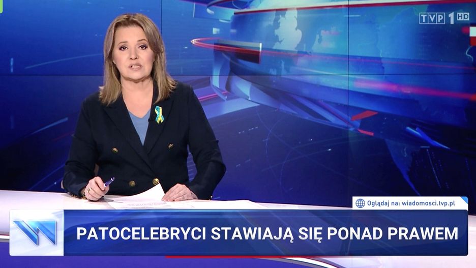 Według TVP środowisko dziennikarskie, które "poucza Polaków" nie ma do tego moralnego prawa