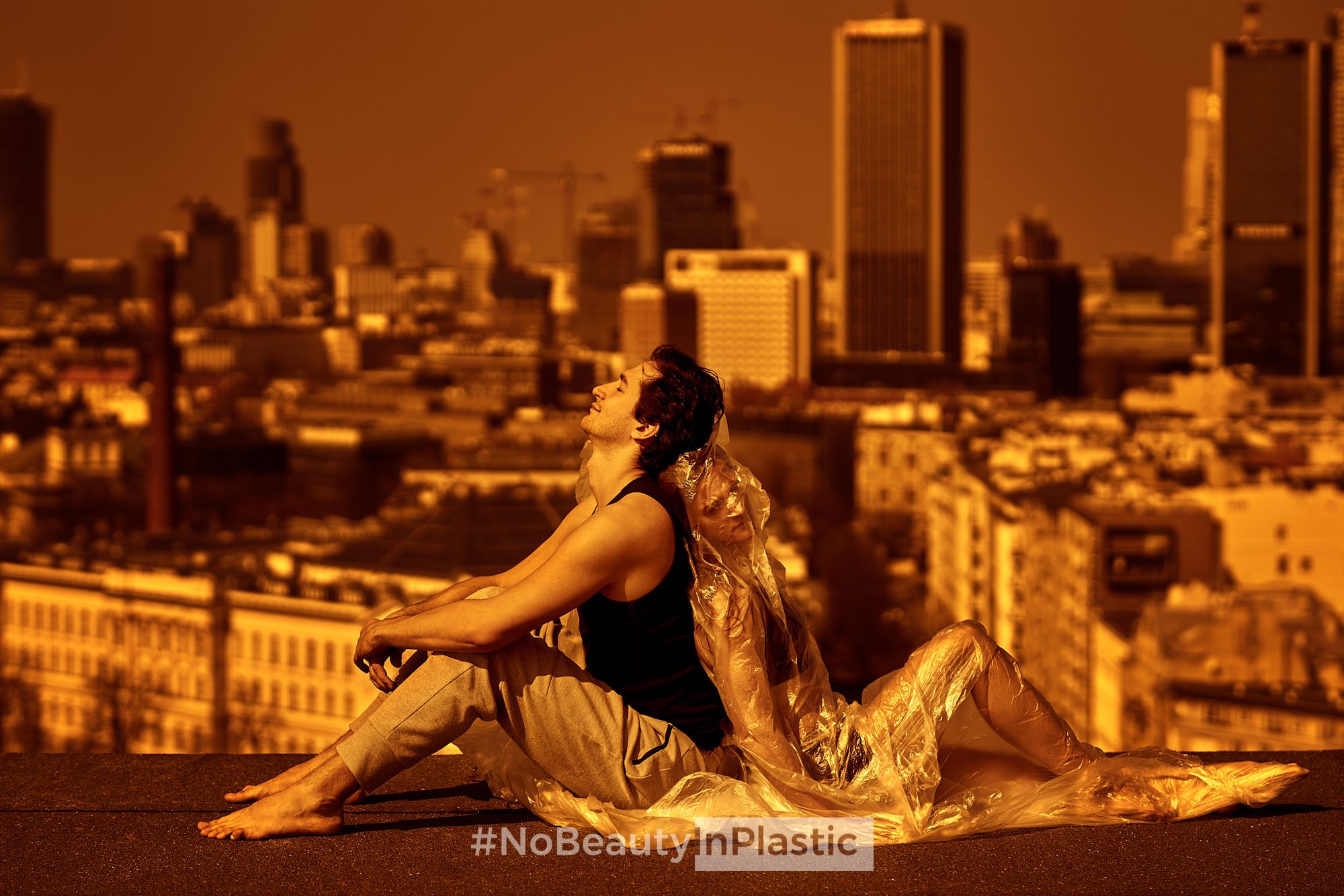 Projekt #NoBeautyInPlastic: Katastrofę ekologiczną fundujemy sobie sami 30