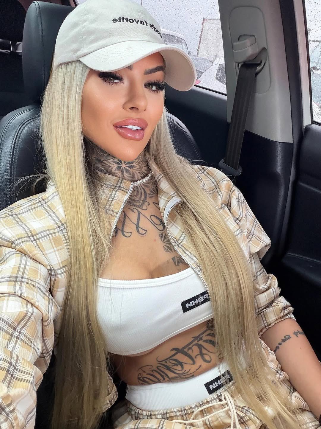 Zmarła kilkanaście dni po operacji plastycznej