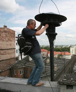 Syreny zawyją w Warszawie. Dlaczego? Rafał Trzaskowski zabrał głos