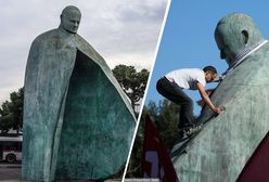 "To atak". Polska ambasada reaguje na profanację pomnika Jana Pawła II