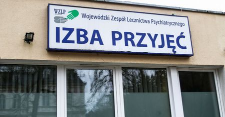 Lekarze z szerokim dostępem do danych. Zbyt szerokim [OPINIA]