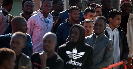 Zaskakujący efekt epidemii koronawirusa w Hiszpanii. Coraz mniej imigrantów