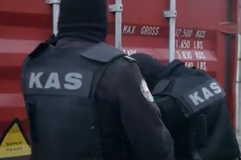 Mieli wystawić fałszywe faktury na 14 mln zł. Gang rozbity