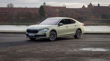 Długi dystans: Škoda Superb 1.5 TSI Plug-In Hybrid - 3 plusy i 3 minusy