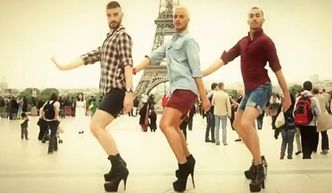 Faceci W SZPILKACH tańczą do hitów Spice Girls!
