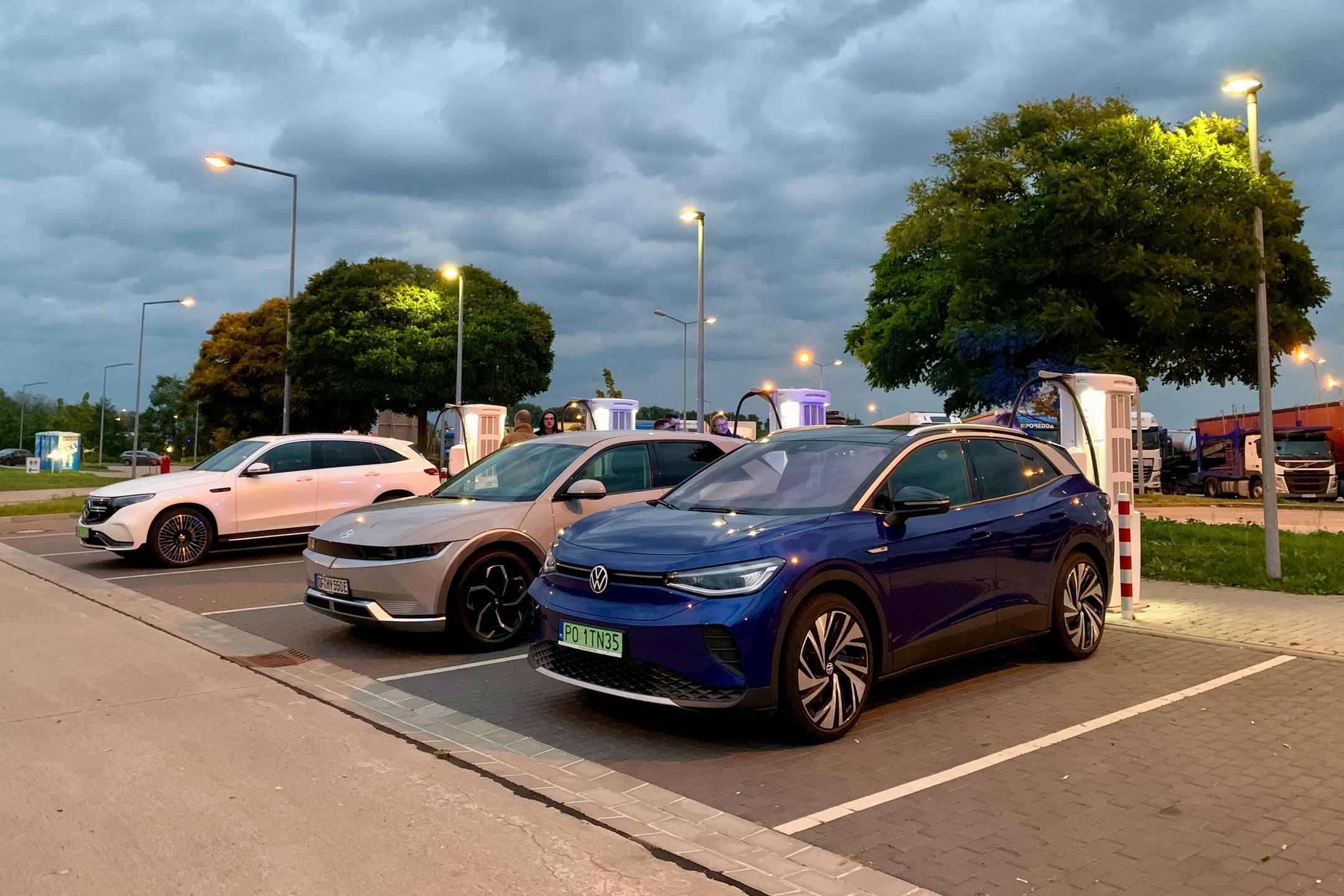 Hyundai Ioniq 5 i Volkswagen ID.4 - dwie gwiazdy tego wyjazdu