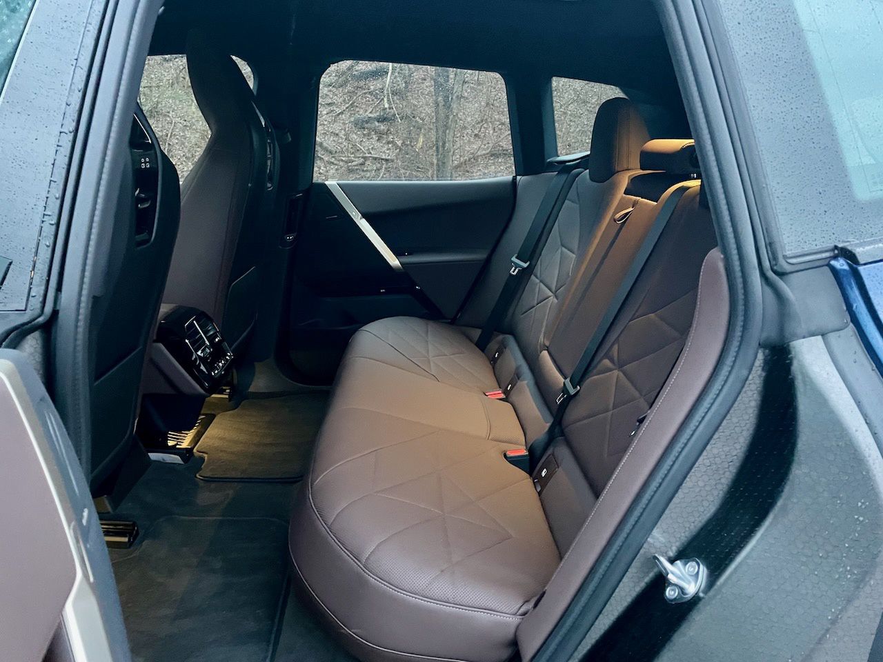 BMW iX xDrive40