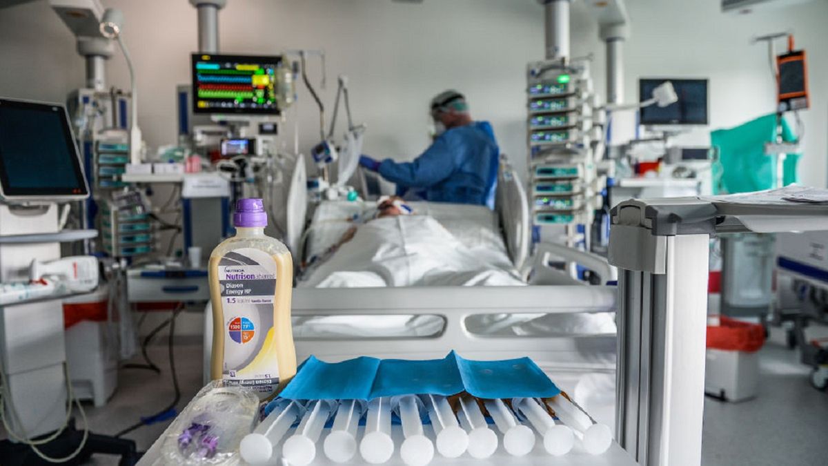 Czy istnieje związek pomiędzy koronawirusem a wysypką? Naukowcy zabrali głos