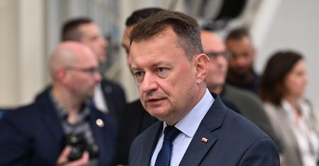 Błaszczak oskarżył generała. Teraz wszystko wychodzi na jaw