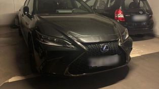 Warszawa: Wziął w leasing lexusa za 160 tysięcy złotych, ale nie płacił rat. Odpowie za przywłaszczenie auta