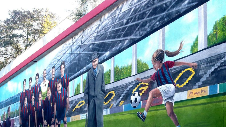 Mural poświęcony legendzie Pogoni, Florianowi Krygierowi