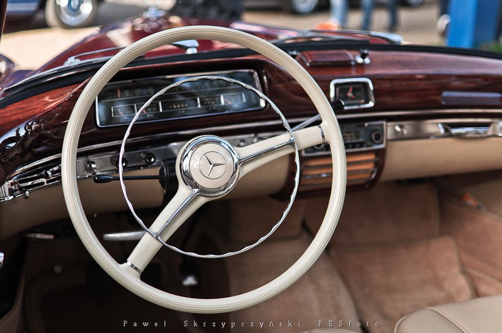 Pożegnanie lata w Stacji Mercedes 17