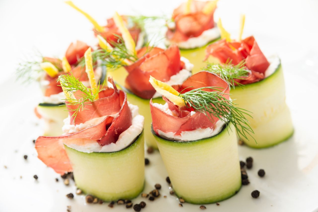 Cucumber rolls