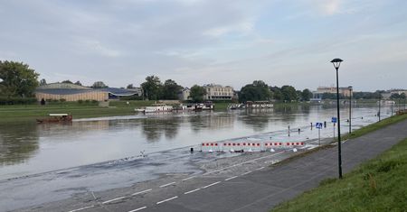 Kraków jest bezpieczny. Woda powoli opada, nie będzie powtórki z 1997 roku