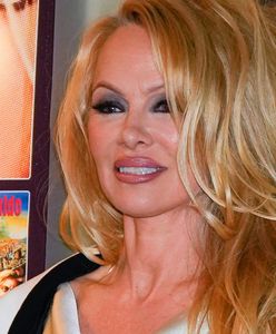Pamela Anderson pokazała, co ma w torebce. Hit sieci