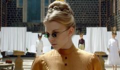 W maju premiera serialu "Piknik pod Wiszącą Skałą". Zagra Natalie Dormer