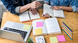 Praca dla studenta. Stawki sięgają nawet 200 zł za godzinę