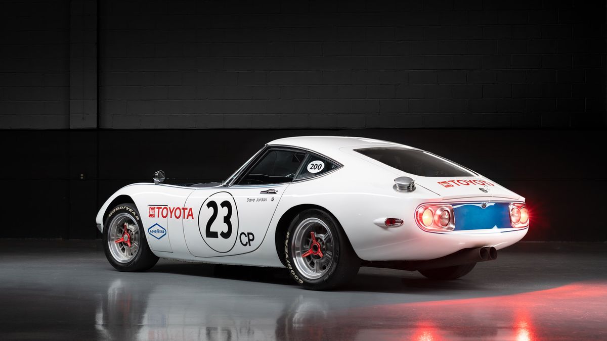 Toyota-Shelby 2000GT