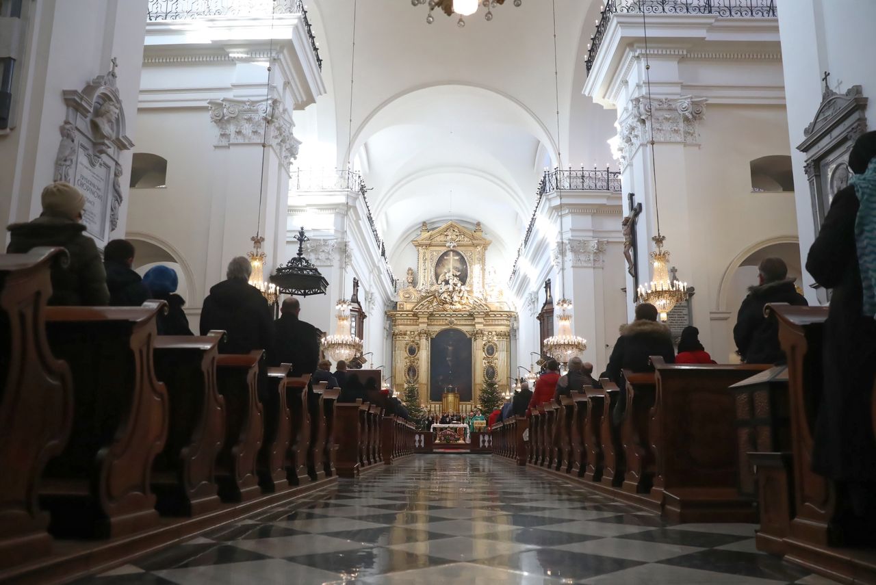 Ksiądz odwołany. Miał molestować nieletnich