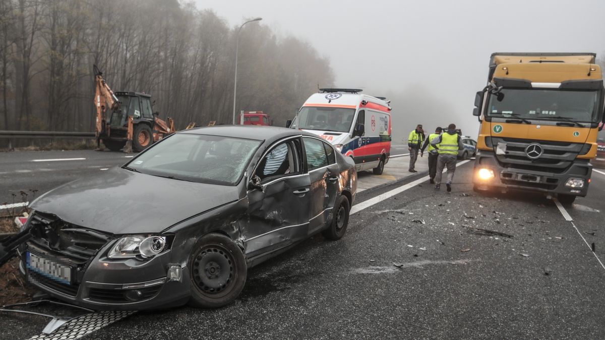 Ubezpieczyciele chętnie zaniżają odszkodowania i kombinują przy naprawach pojazdów, dlatego też kierowcy często się na nich skarżą.
