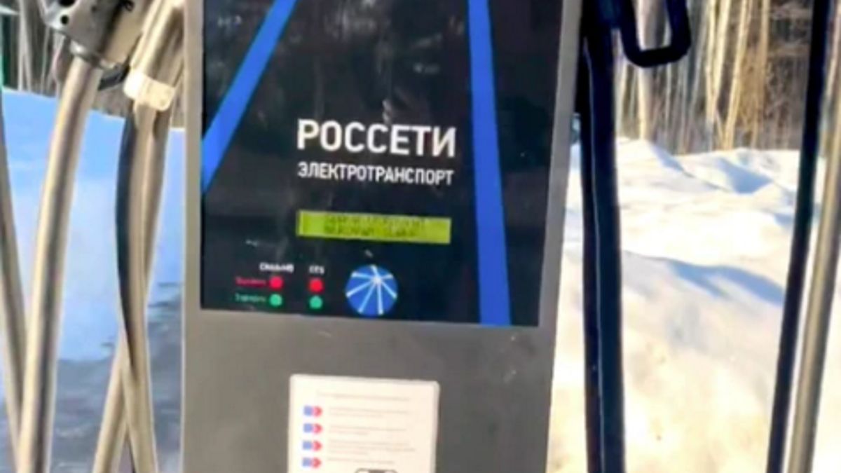 Hakerzy przekazali kierowcom co sądzą o Putinie