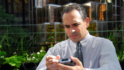 Wolałbyś stracić komórkę czy portfel? 1