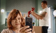 Plus kończy reklamy z Igorem Kwiatkowskim, stawia na Karolaka. "Aktor z ogromnym potencjałem"