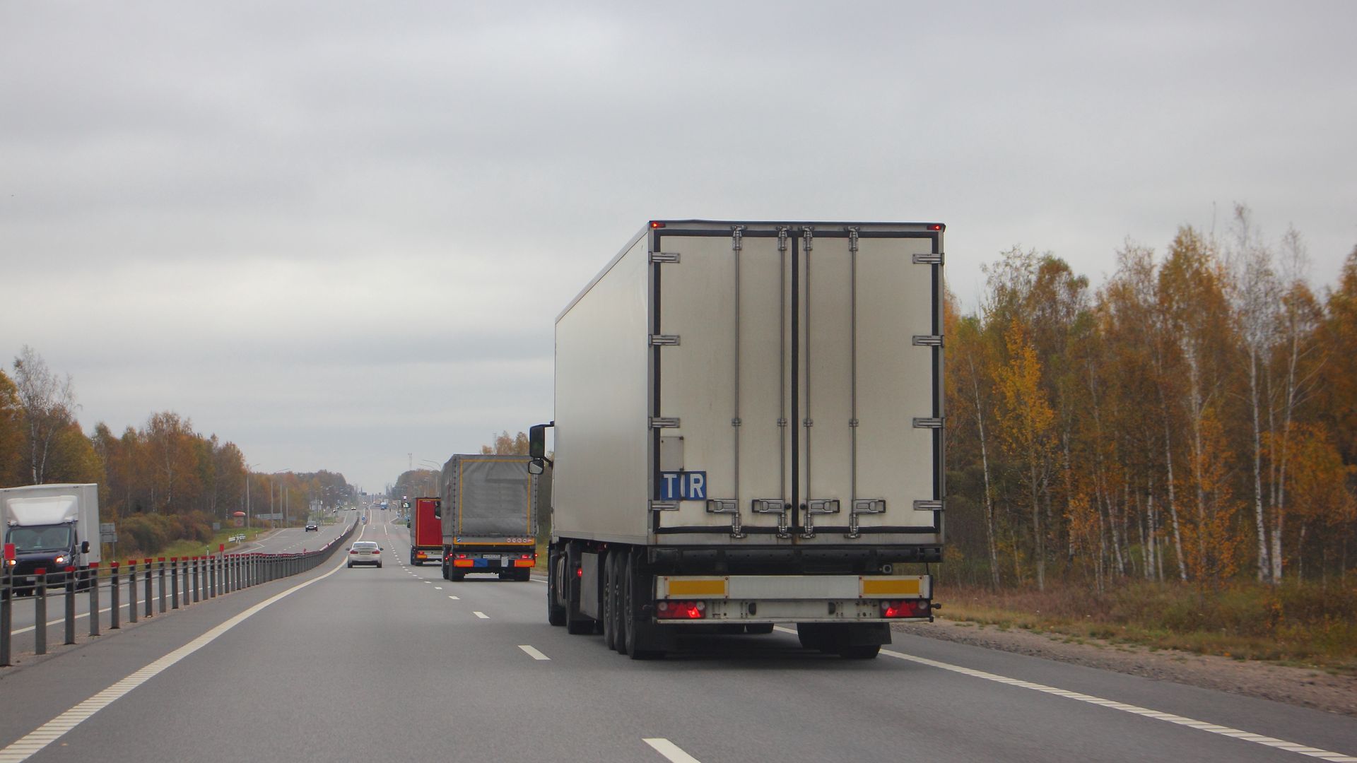 Płacą nawet 15 tys. zł. Mimo to wciąż brakuje chętnych