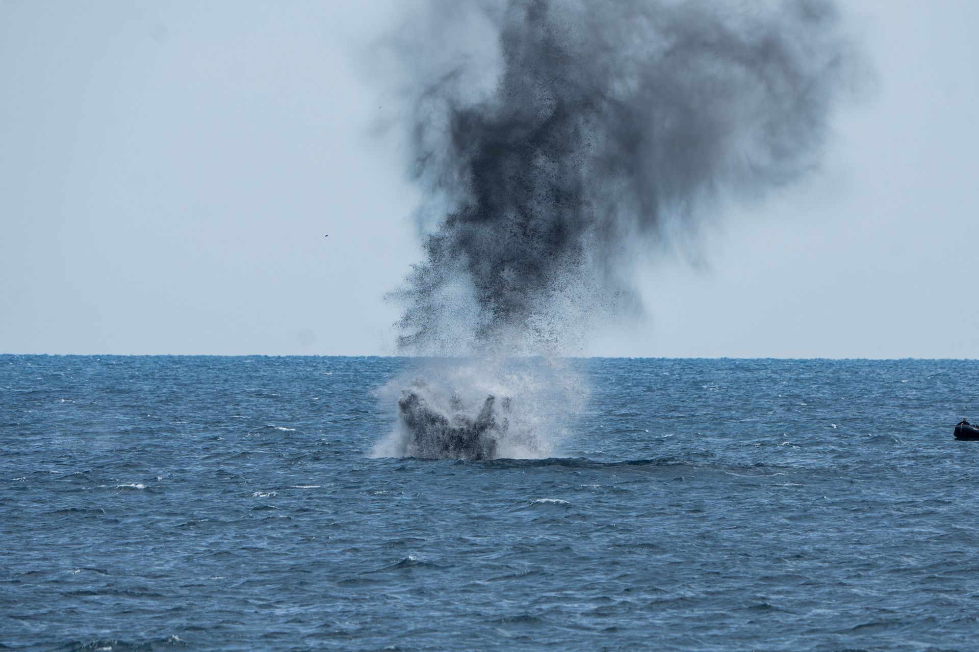 Wywiad USA: Iran rozmieścił miny w cieśninie Ormuz